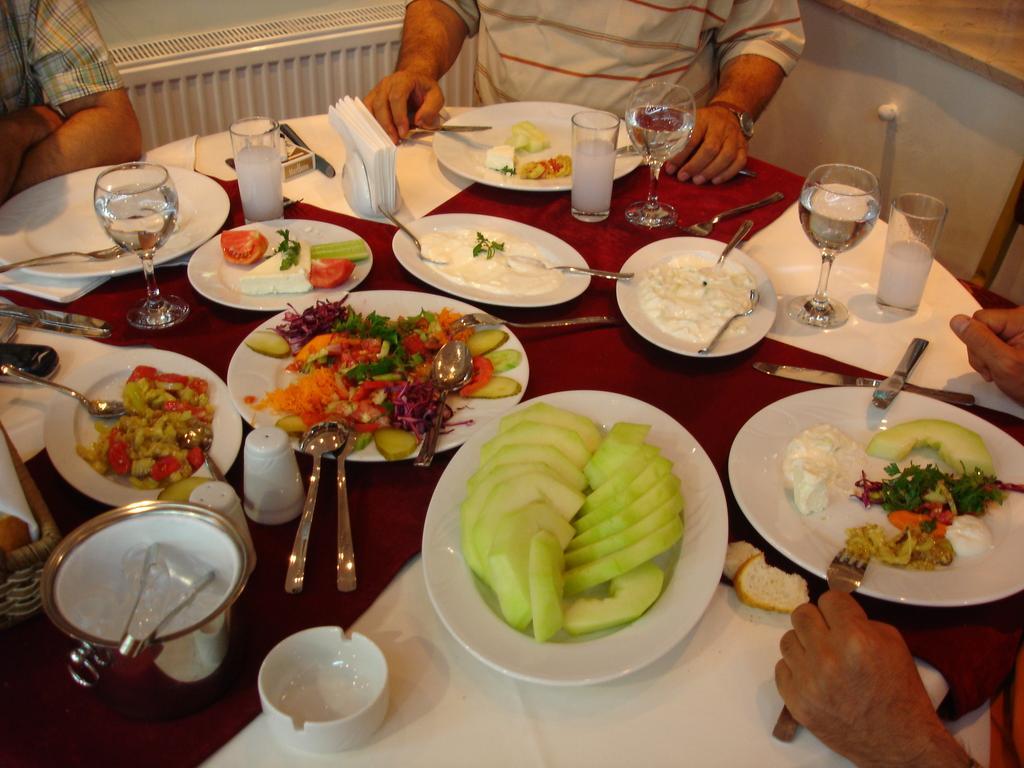Grand Urfa Hotel Екстериор снимка